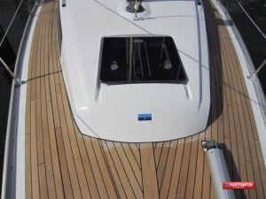 KM Yachtcharter Schiff