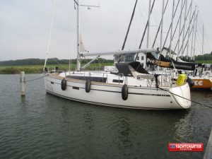 Detailanblick Schiff - KM Yachtcharter