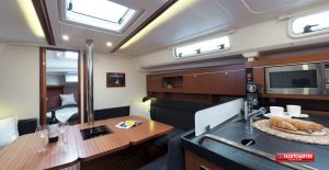 Detailanblick Schiff - KM Yachtcharter